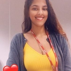 Meet your Posher, Adriana